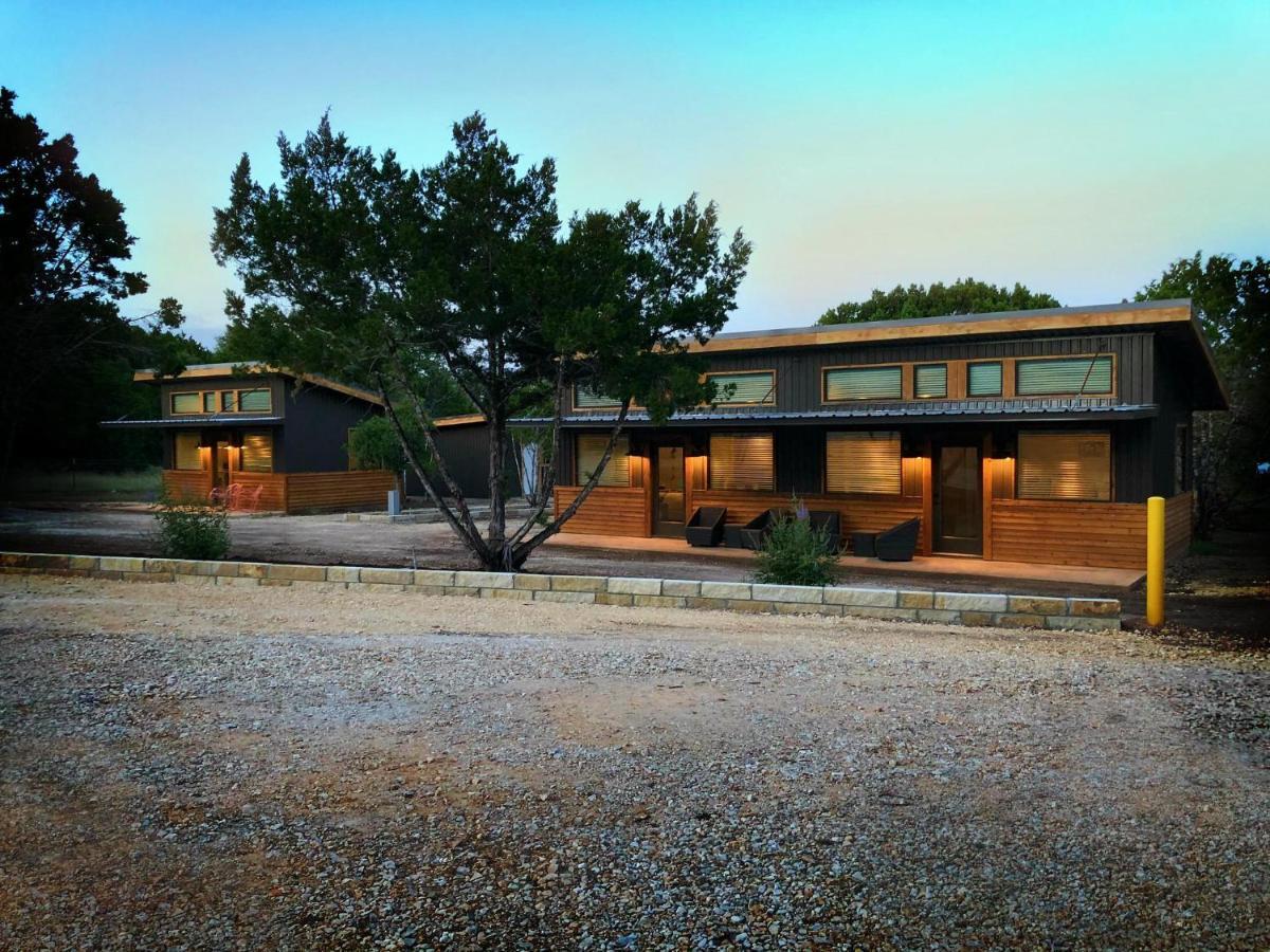 Green Acres Cottages - New Braunfels Suite Wimberley Zewnętrze zdjęcie